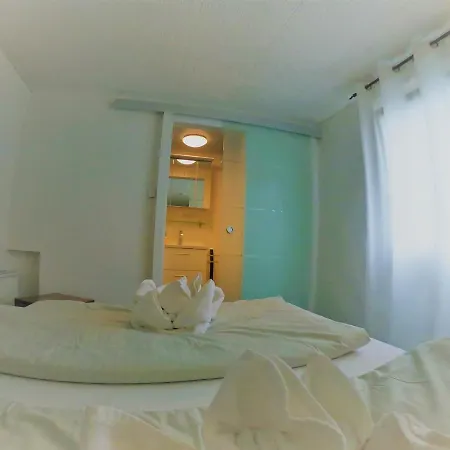 德尔兹伽尼城市酒店 迭斯