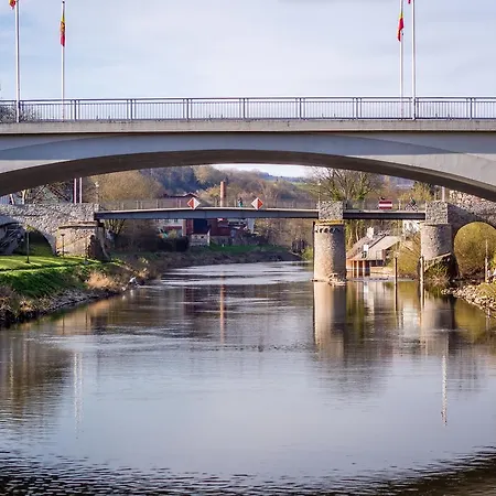 德尔兹伽尼城市酒店 酒店 迭斯