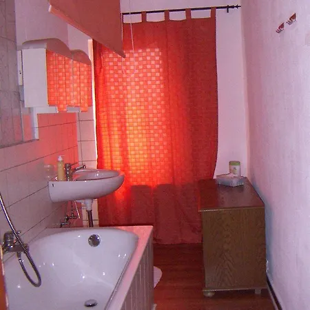 酒店 德尔兹伽尼城市酒店